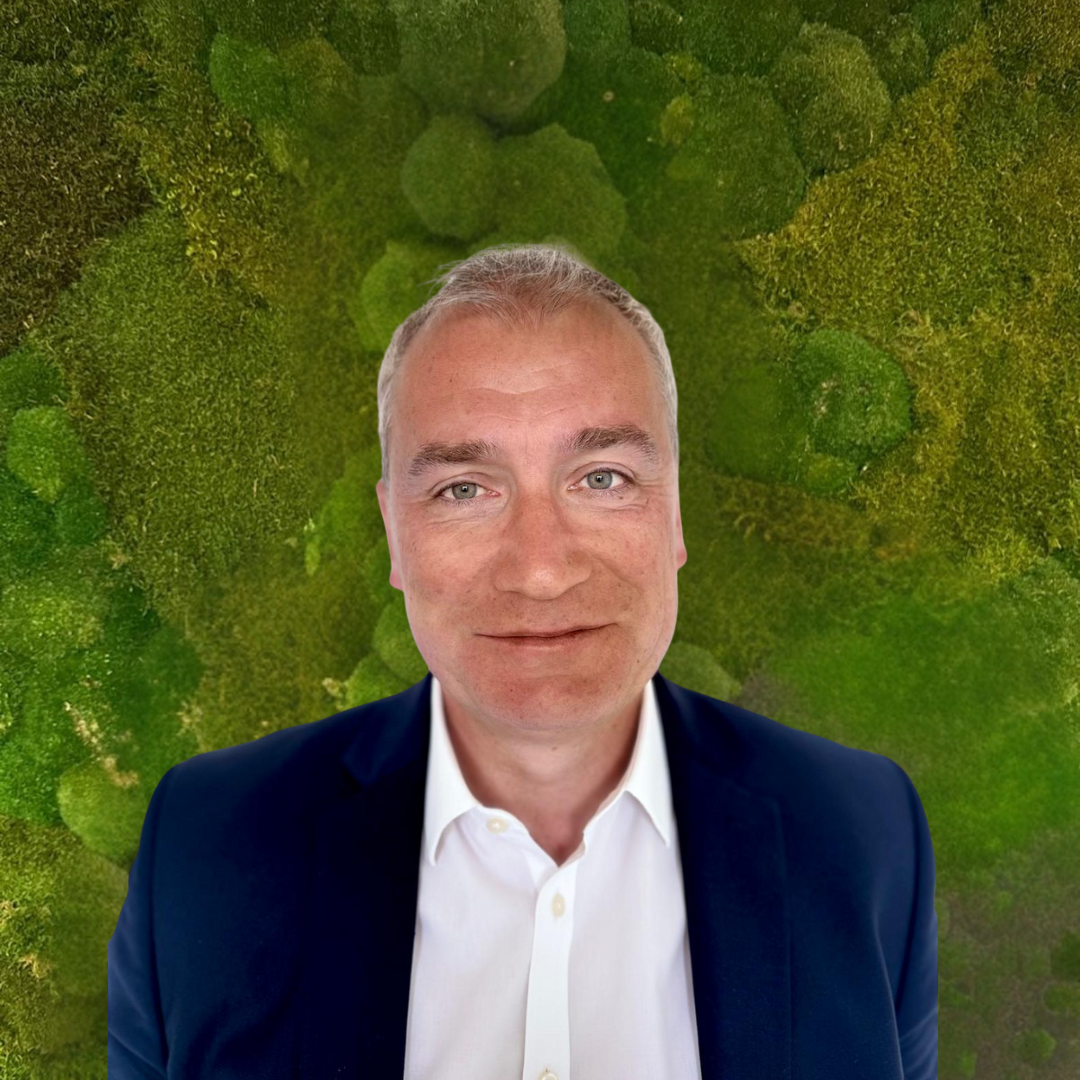 Andrew McAllister headshot